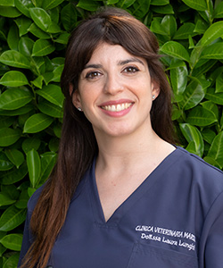 Laura lUNGHI - Clinica Veterinaria Dott. Marco Marzola